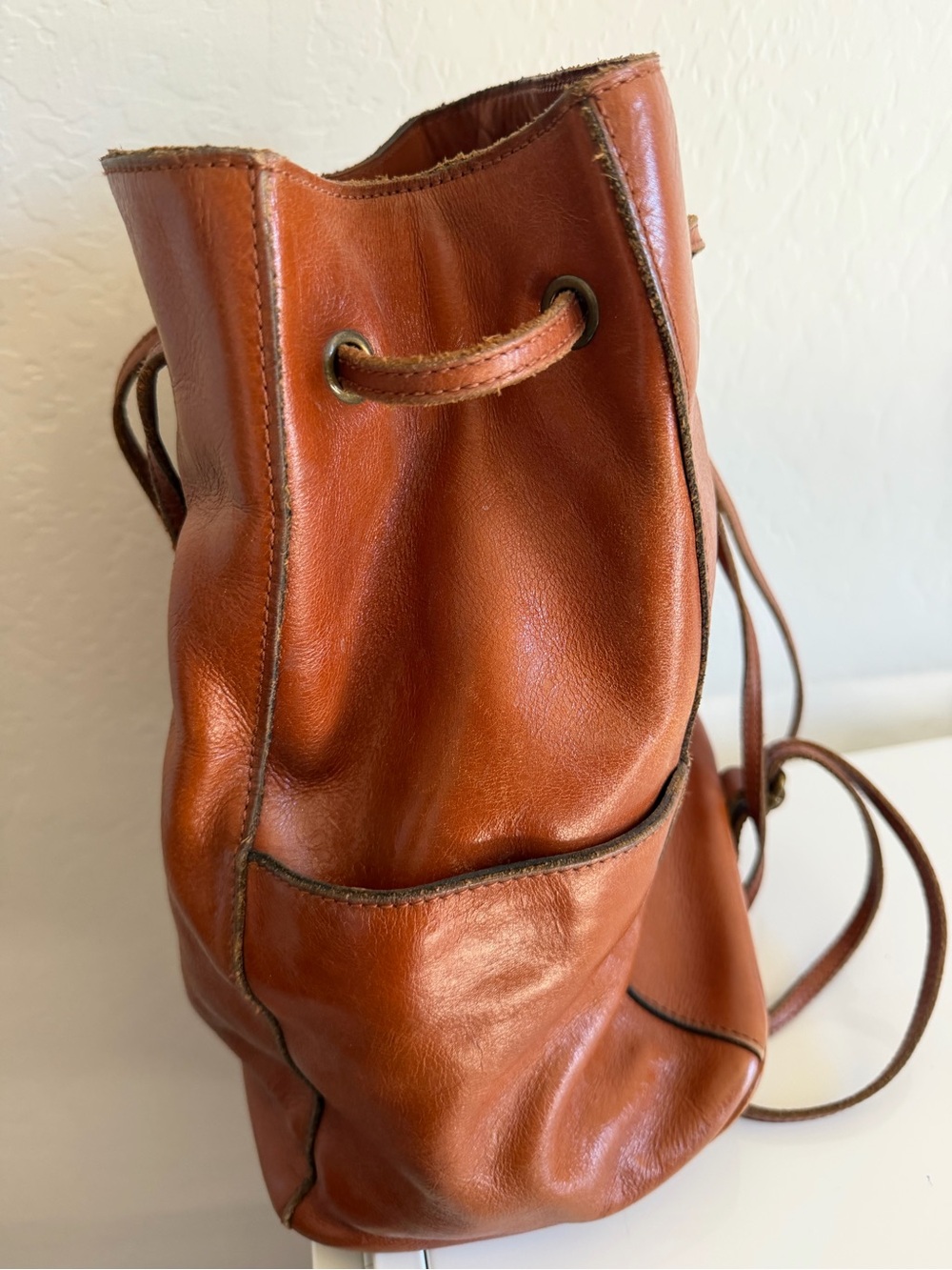 Patricia Nash] British Tan Leather Convertible Backpack Bucket Bag Purse - Picture 10 of 11